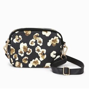 Thirty-One Double-Zip Crossbody in the Autumn Bouquet Smooth Pebble print